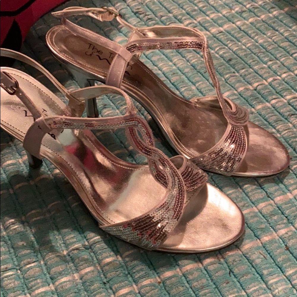 Silver mini heels